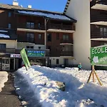 La Poule Au Pot Pieds Des Pistes Font Romeu Pyrénées 2000 Appartamento