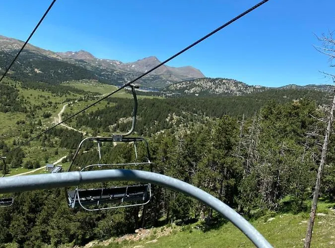 La Poule Au Pot Pieds Des Pistes Font Romeu Pyrenees 2000 Апартаменты *